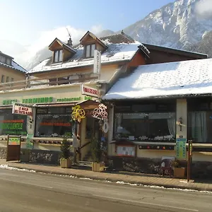 https://hotel-le-terminus-le-bourg-doisans.hotels-rhonealpes.com