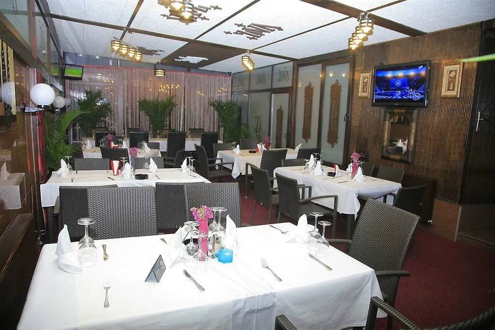 Hotel Papu Bukarest